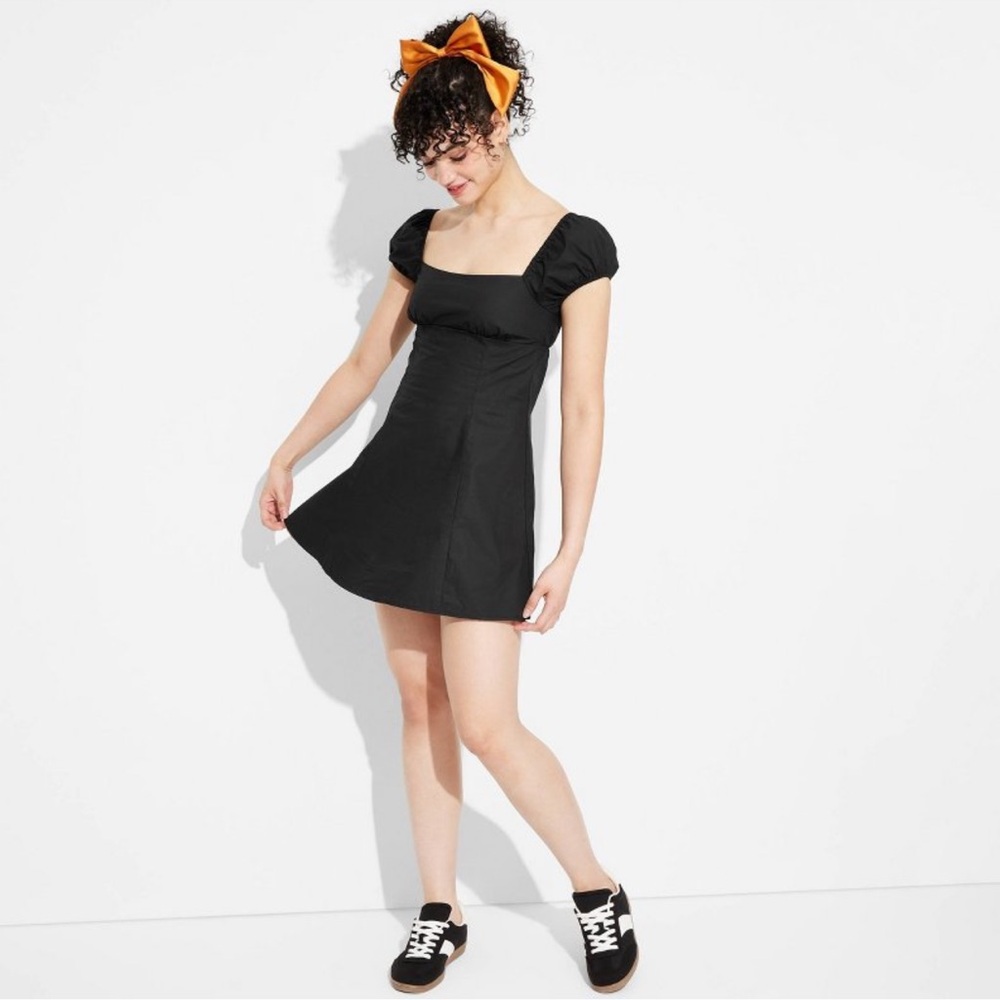 puff short-sleeve dress, Wild Fable features a square neck brand new with tags